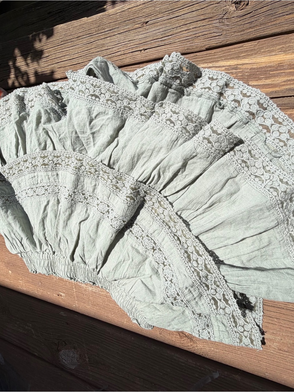 American Eagle Light Sage Lace Trim Tiered Mini Skirt Smocked Waist Shorts S